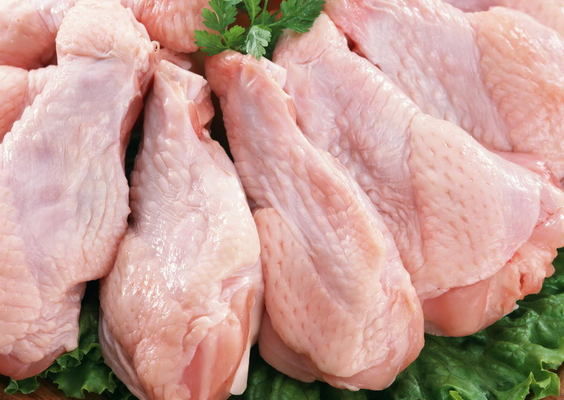 Украина в апреле увеличила производство охлажденного мяса птицы на 32%