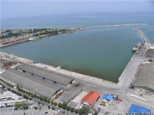 К 2020 г. пропускная способность портов Ирана возрастет до 250 млн. тонн
