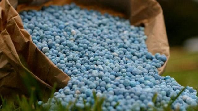 Фахівці розповіли, чому дорожчають міндобрива