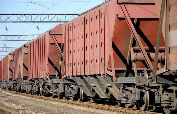 В Украине увеличились перевозки зерна железной дорогой