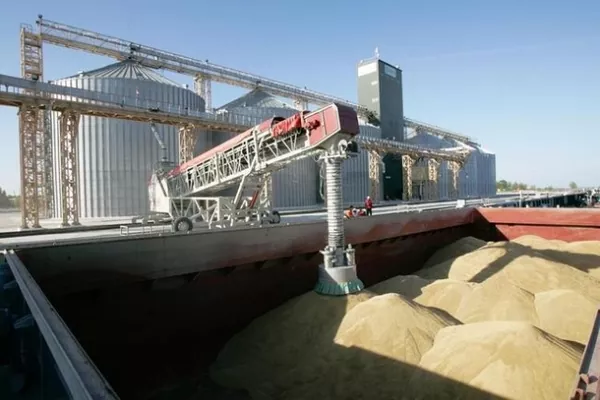 Ника-Тера за январь-май перевалил 1,3 млн т зерновых