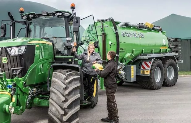 John Deere предлагает навигационную технологию по специальной цене