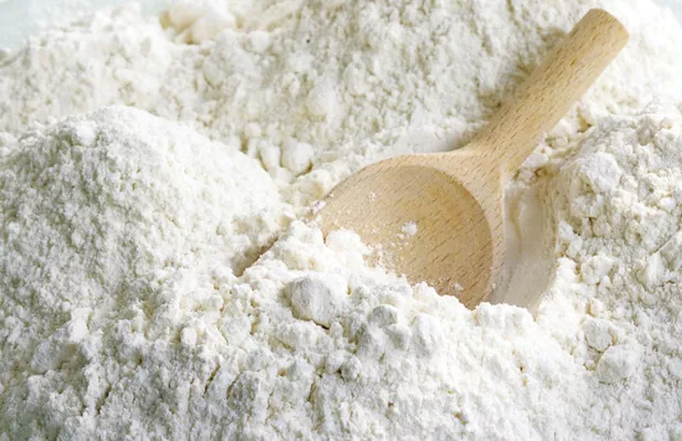 Украина отправила на экспорт почти 300 тысяч тонн муки