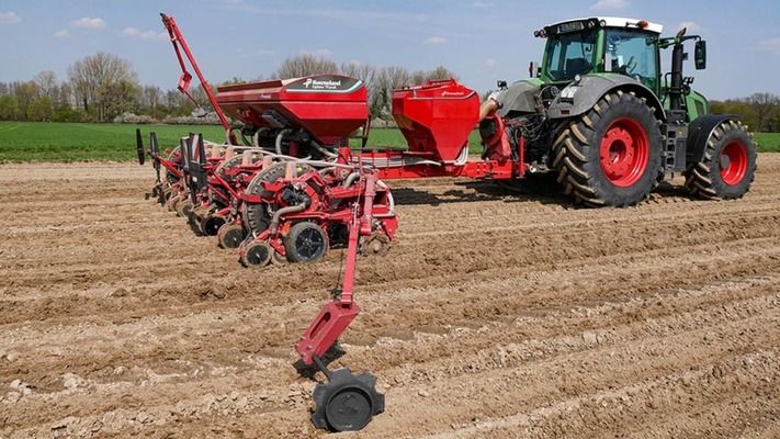 Kverneland представив новий бункер для насіння для Optima TF Profi SX