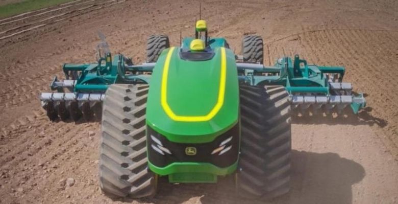 У John Deere продемонстрували роботу безпілотного трактора