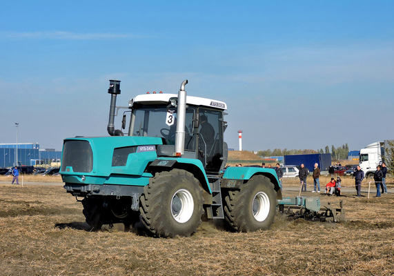 Через відсутність дотацій аграрії купують менше вітчизняних тракторів