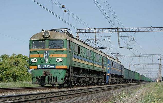 Наступного року Укрзалізниця витратить майже 5 млрд грн на капітальний ремонт локомотивів 
