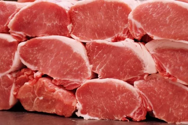 В Україні зростає промислова переробка свинини 