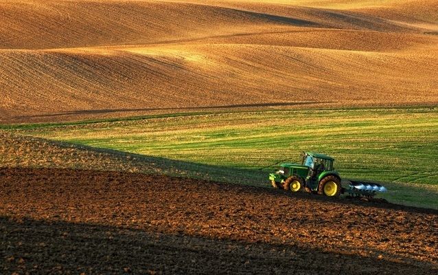 Володимир Зеленський обговорив із главою Світового банку земельну реформу