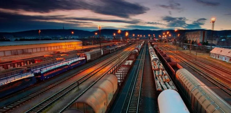 «Укрзалізниця» обновит парк вагонов для перевозки зерна