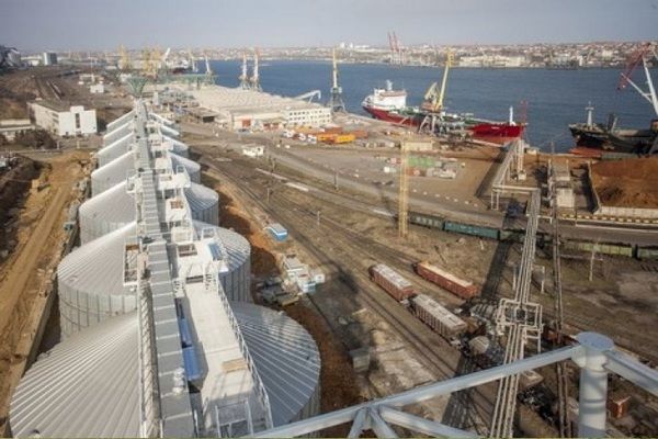 У порту Чорноморськ буде збудовано новий зерноперевалочний комплекс