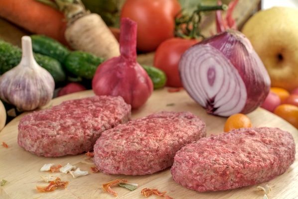 Украина будет экспортировать мясные полуфабрикаты в Черногорию