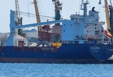 Росіяни намагаються вивезти з Криму крадене зерно