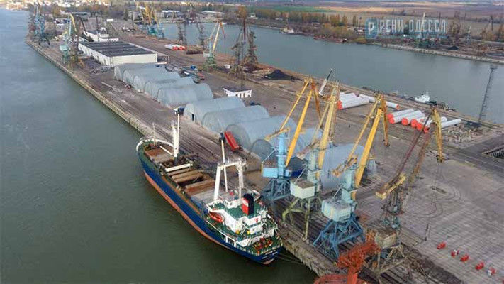 Украинский порт принял балкер с рекордным грузом
