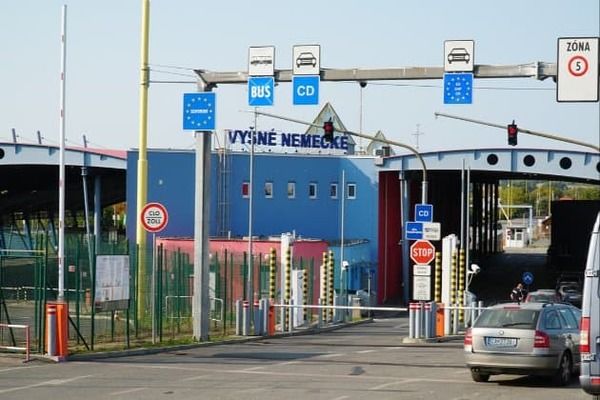 Блокада кордону зі Словаччиною тимчасово знята