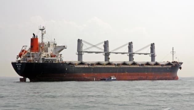 Из Крыма вышло судно с ворованной украинской пшеницей