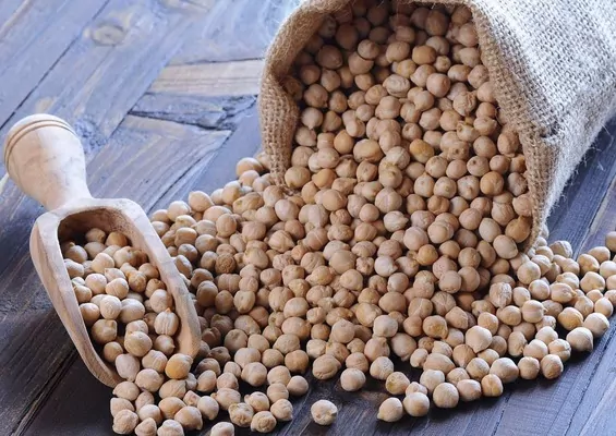 Українські фермери зіткнуться з дефіцитом насіння нуту та гороху