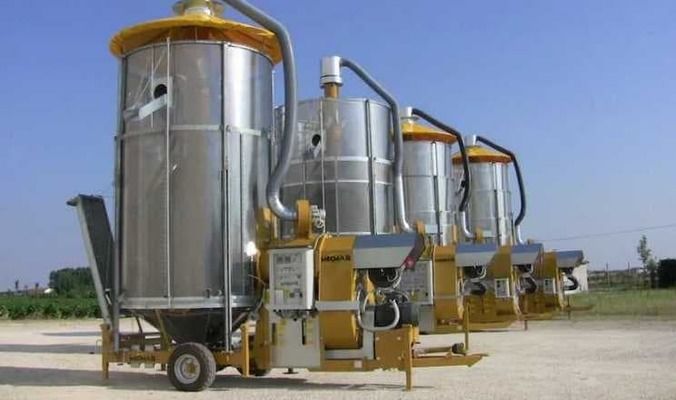 Як Україна рятує врожай на прифронтових територіях?