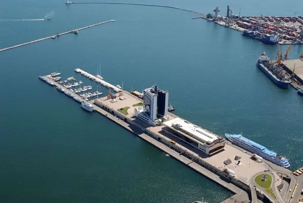 Без паперів і заторів – в Одеському порту запрацювала система DocPort