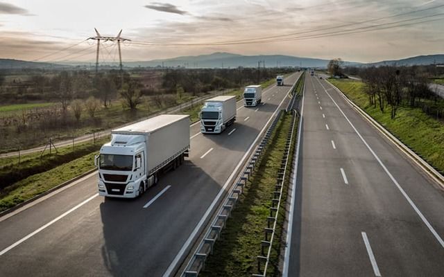 Европарламент окончательно утвердил продление «транспортного безвиза» с Украиной