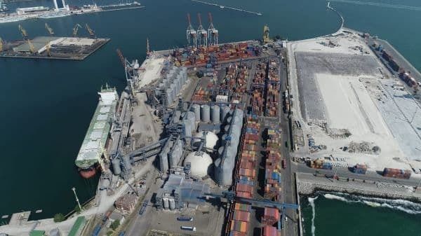 Американцы официально взяли под контроль зерновой терминал Olimpex в Одессе
