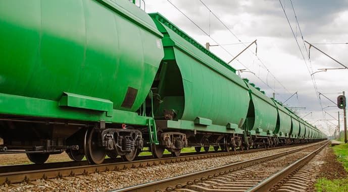 У серпні 95% зернових залізницею прямує до портів — навантаження зросло в 3,2 раза