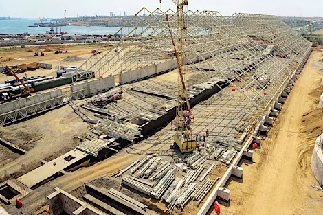 М.В. Карго заканчивает строительство напольника на новом терминале