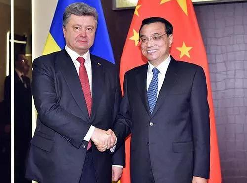 Украина и КНР подписали протокол об инвестиционных программах и увеличении торговли