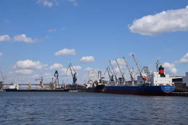 В январе 2018 г. Херсонский порт сократил перевалку зерна на 40%