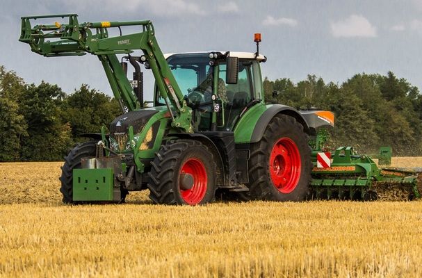 ТОП-10 найпопулярніших тракторів 2018 року в Німеччині