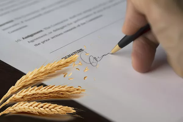 Сельхозпроизводители привлекли 428 млн грн через аграрные расписки
