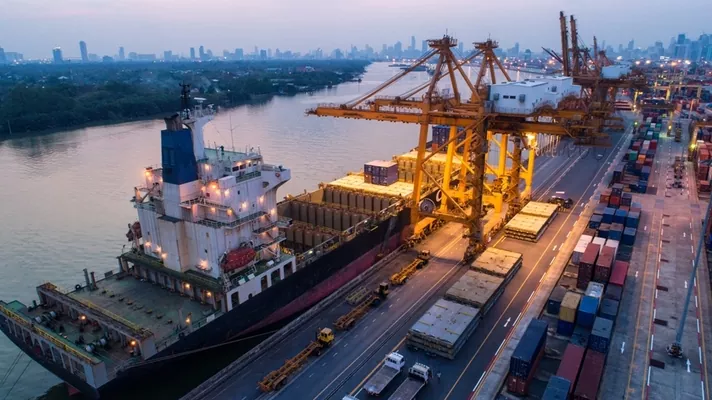Тарифи УЗ на перевезення окремих вантажів у порти Азову планують знизити