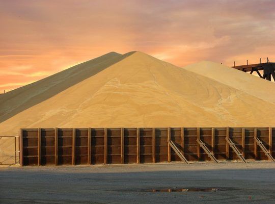 Експорт зернових через порти в січні-квітні скоротився на 4,2%