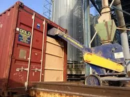 УЗ в январе-апреле 2018 г. сократила перевозки зерна на 14%