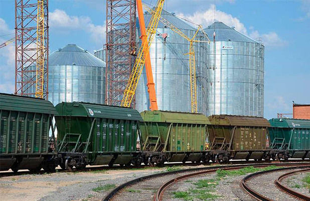 УЗА: Укрзализныця потеряет зерновые грузы из-за повышения тарифов