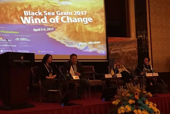 В Украине в 2018-19 гг. парк зерновозов сократится до 3 тыс. единиц