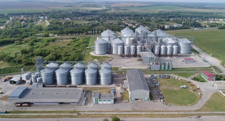 Елеватори «Укрлендфармінгу» прийняли понад півмільйона тонн зерна нового врожаю